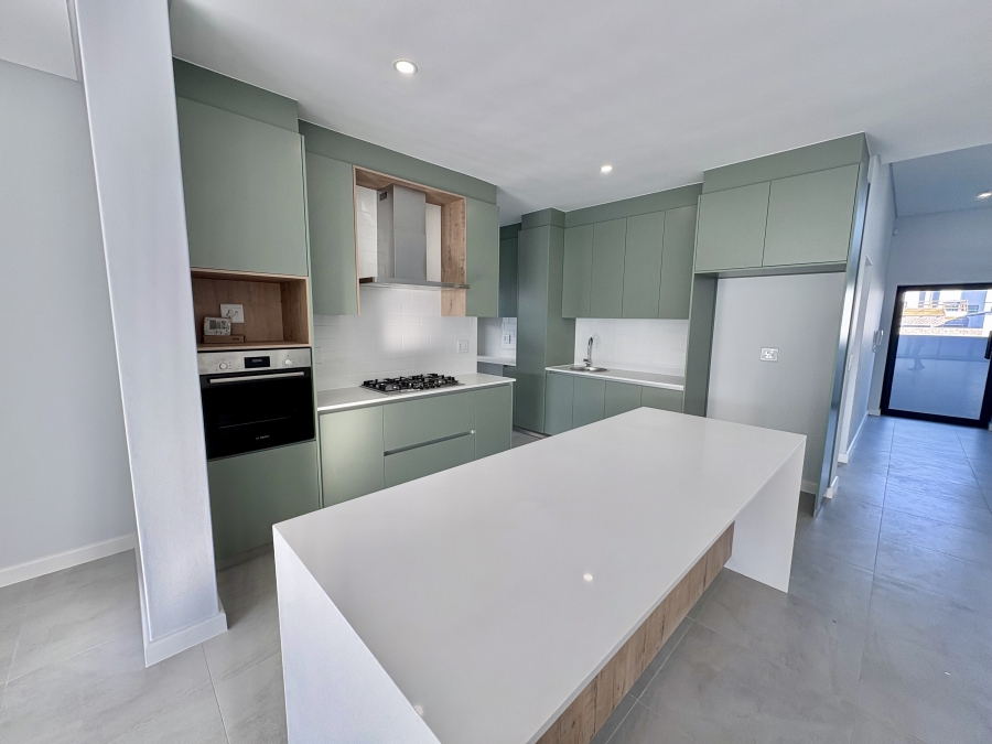 4 Bedroom Property for Sale in Sandown Western Cape